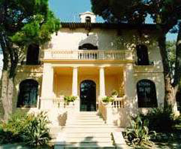 Alberg El Masnou Xanascat Hostel