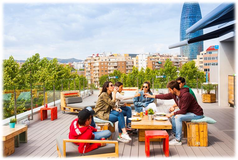 Alberg Twentytu Hostel