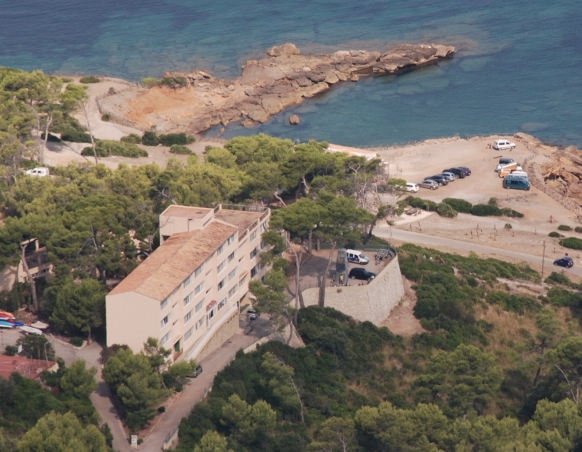 Albergue Juvenil La Victoria